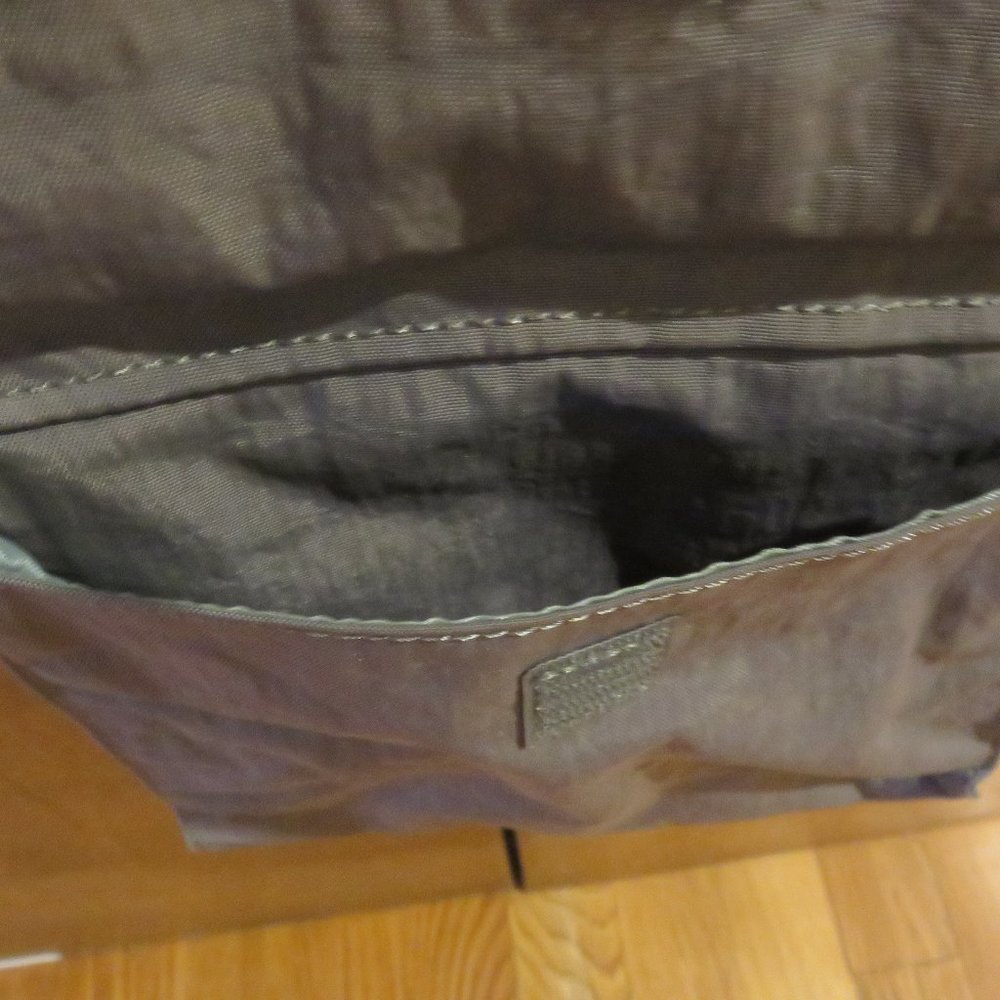 Kipling Gray Medium Crossbody Bag, Euc - image 3
